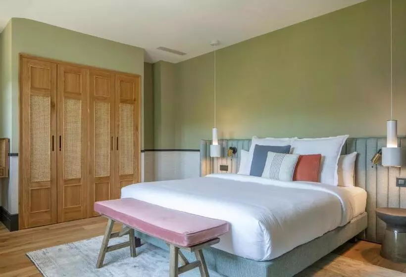 Ultimate Provence Hotel & Spa