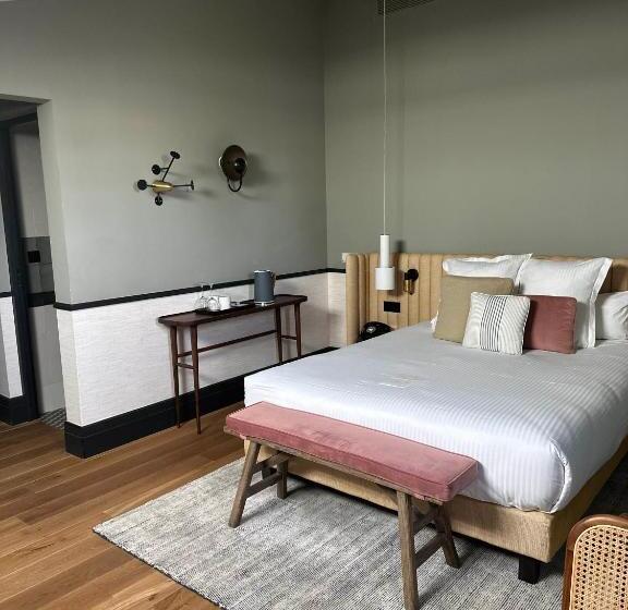 Ultimate Provence Hotel & Spa