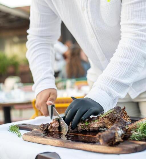 Ultimate Provence Hotel & Spa