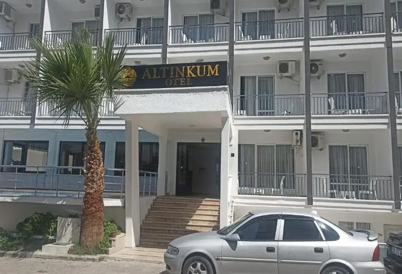 ホテル Didim Altinkum