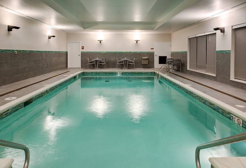 فندق Towneplace Suites By Marriott St. Louis Chesterfield