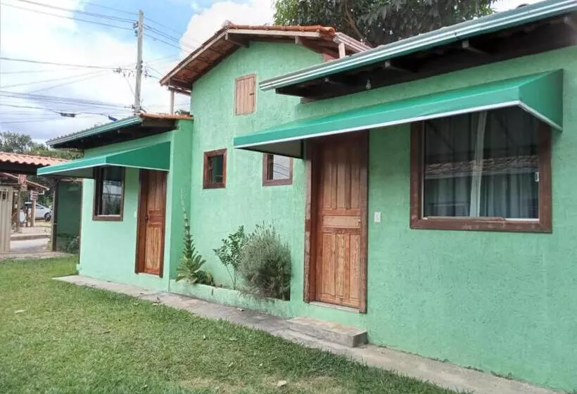 ペンション Pousada Capitão Cipoeiro