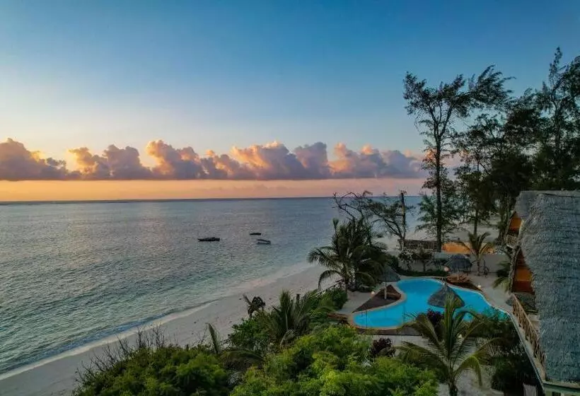 Lomakeskus Clove Island Villas & Spa