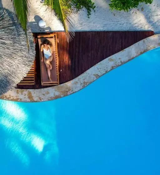 Lomakeskus Clove Island Villas & Spa