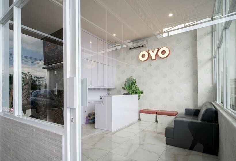 Отель Oyo 291 Medan City Syariah