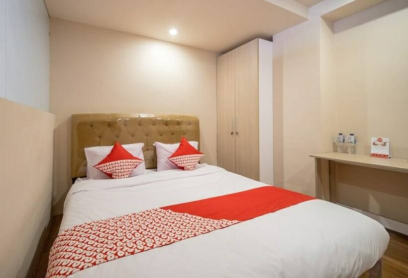 Отель Oyo 291 Medan City Syariah