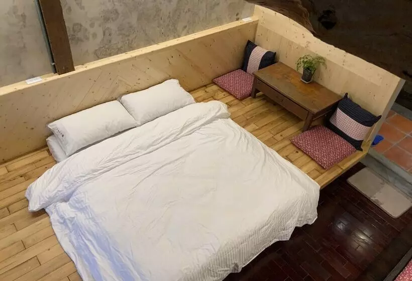 Yilan For A Night B&b