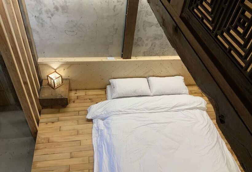 Yilan For A Night B&b