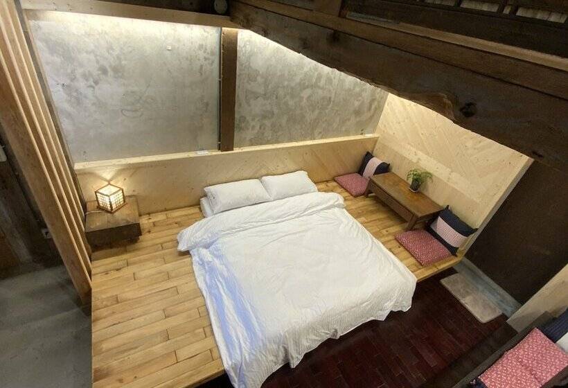 Yilan For A Night B&b