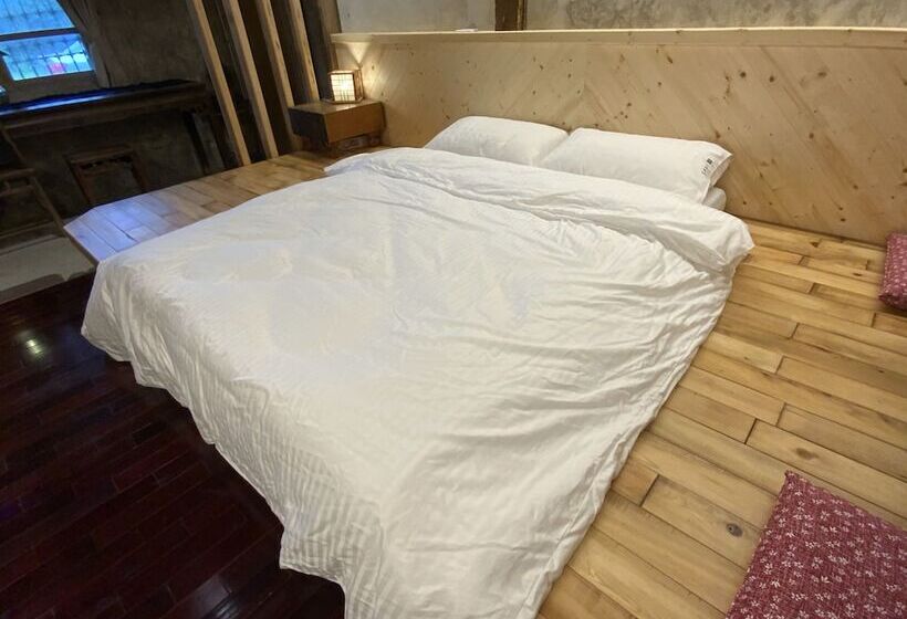 Yilan For A Night B&b