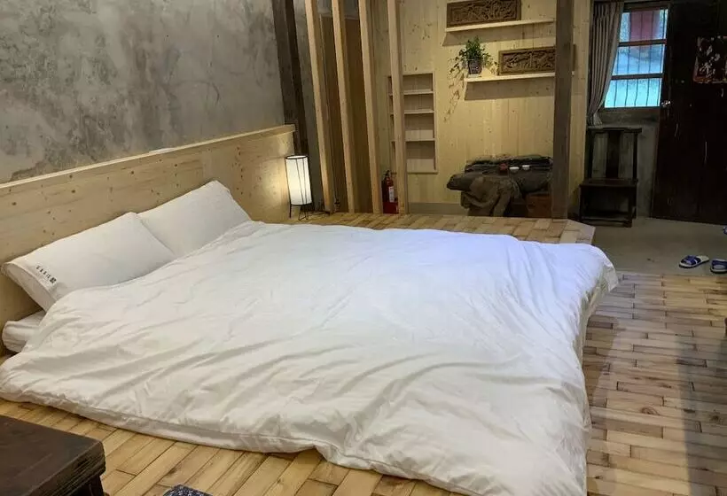 Yilan For A Night B&b