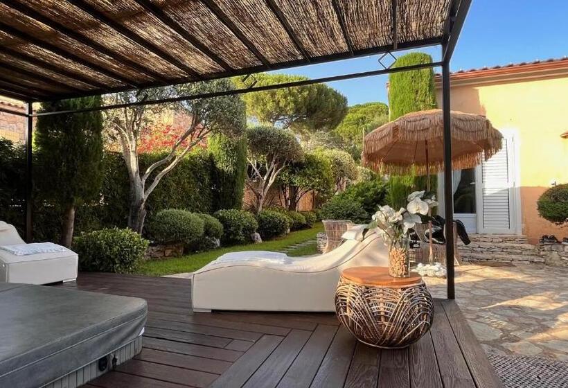 住宿加早餐  Chez Virginie