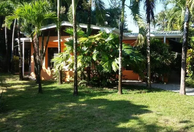 Aamiaismajoitus (B&B) Embassy House