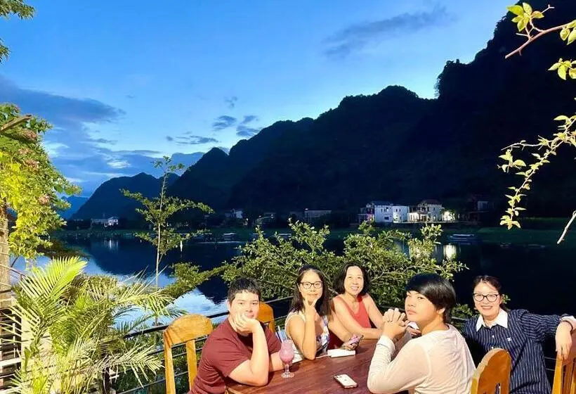 هتل Phong Nha Coco Riverside