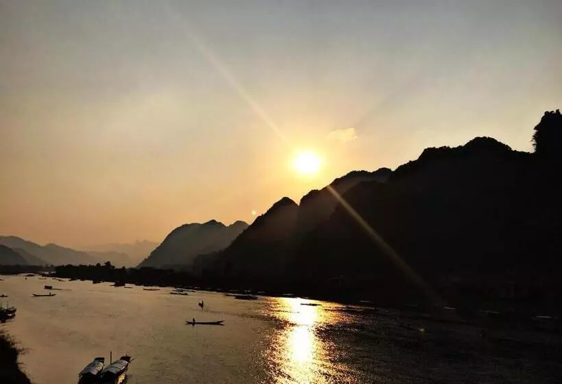 هتل Phong Nha Coco Riverside