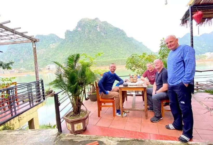 هتل Phong Nha Coco Riverside