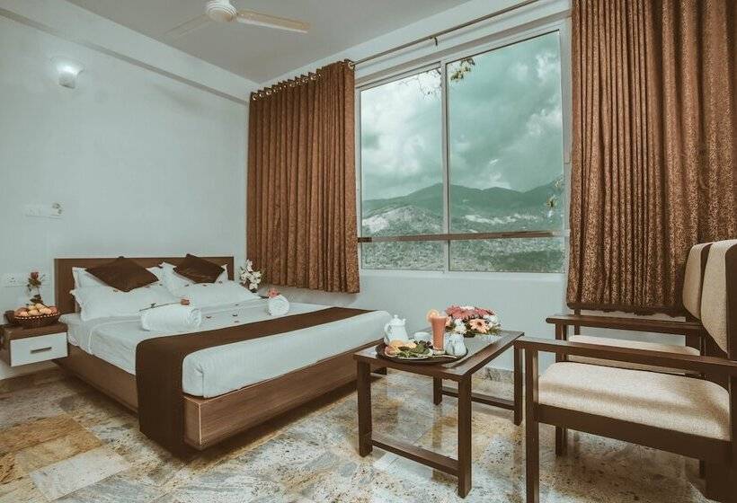 Отель The New Munnar Summer Castle