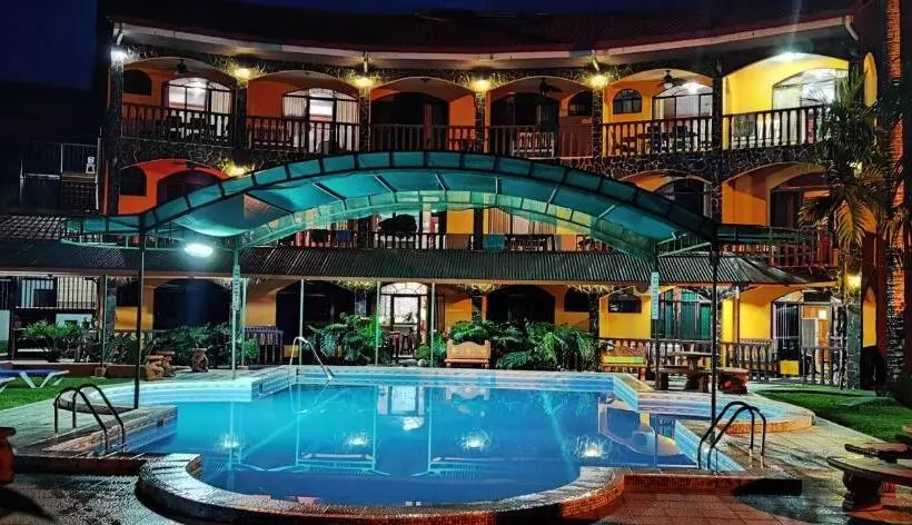Apartahotel Playa Luna