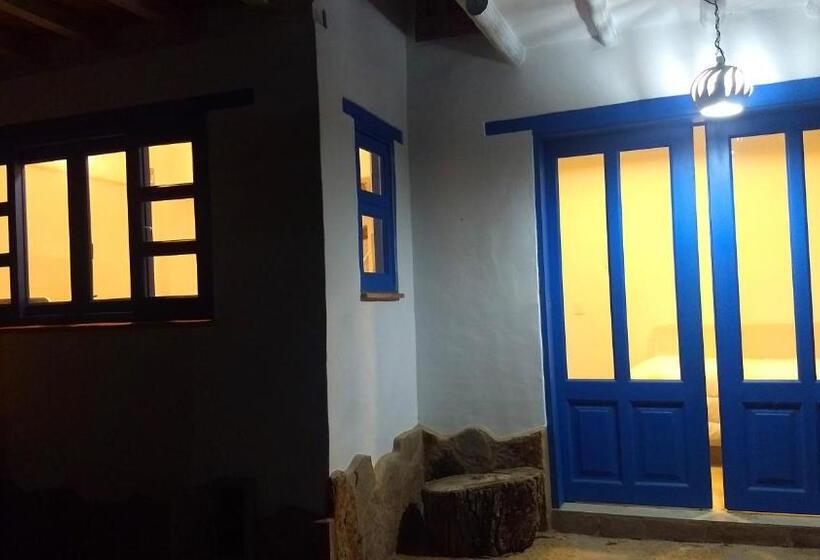 Отель & Cabañas Cashiluna