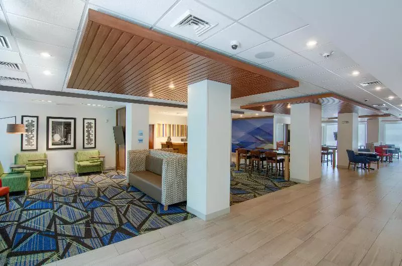 Hotelli Holiday Inn Express & Suites Mobile University Area, An Ihg