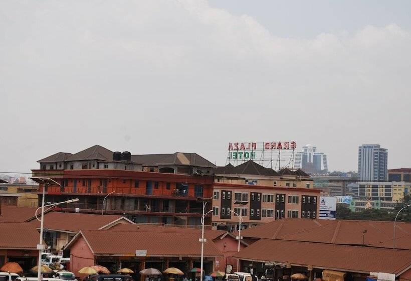 هتل Neptune Plaza