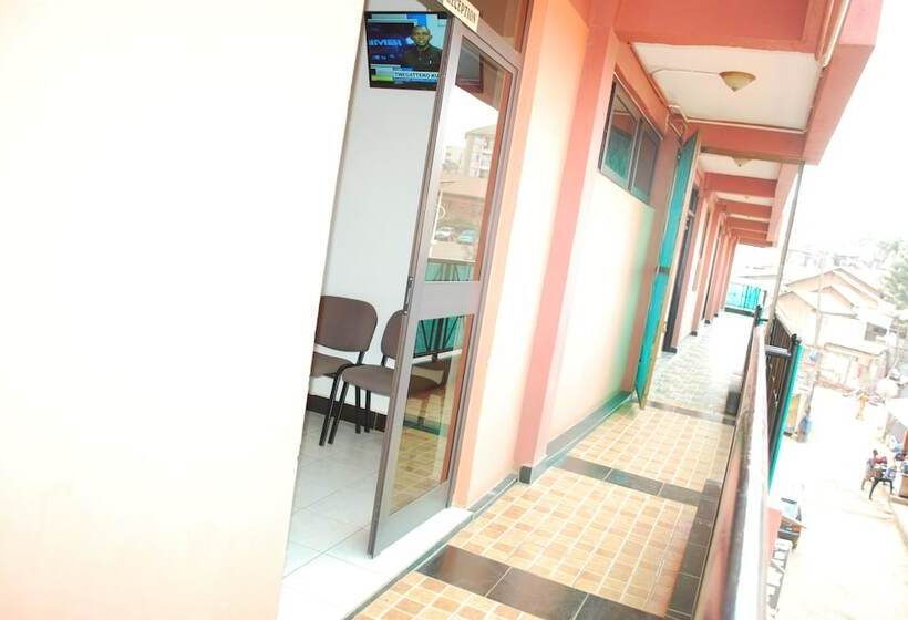 هتل Neptune Plaza