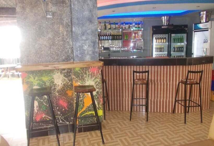 هتل Neptune Plaza