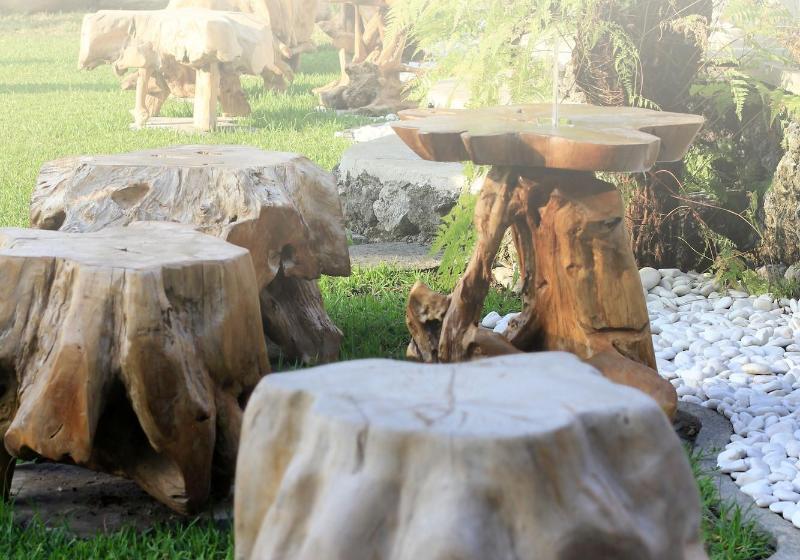 Отель Taulan Villa By Social Hideout