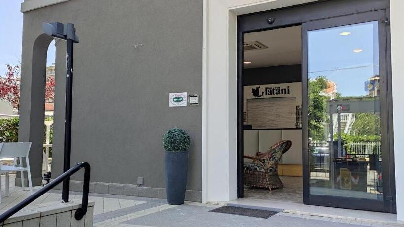 בית מלון כפרי Villa Platani