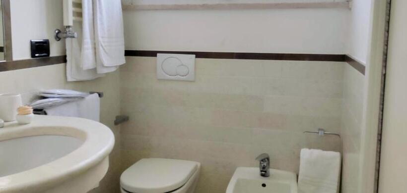 בית מלון כפרי Villa Platani