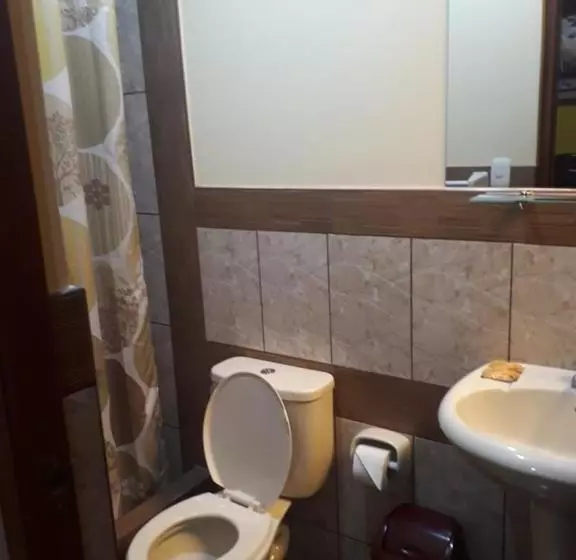 ペンション El Marquez