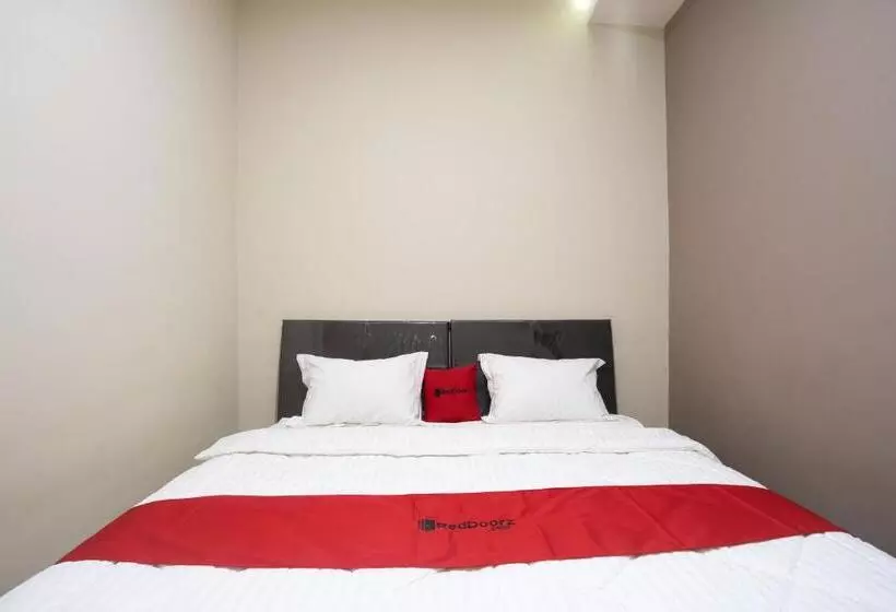 ペンション Reddoorz Near Ipb Dramaga Bogor