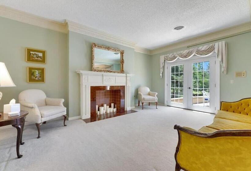 Presidents House B & B