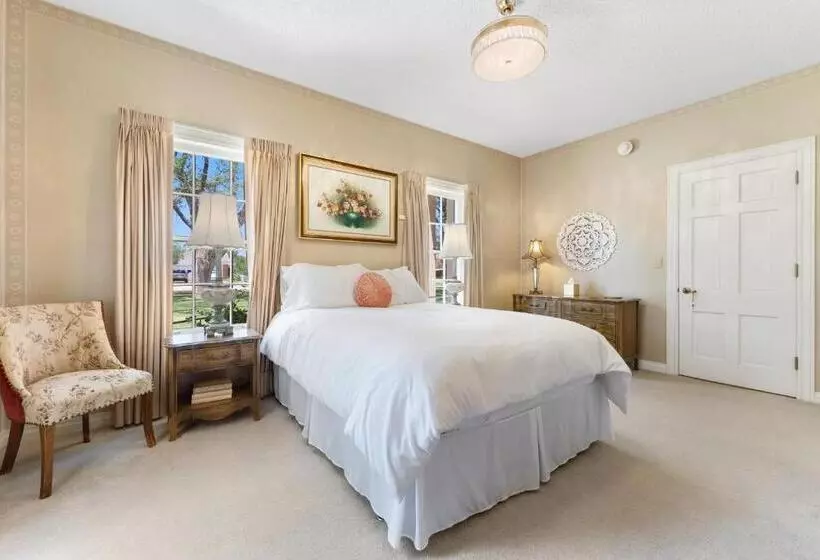 Presidents House B & B