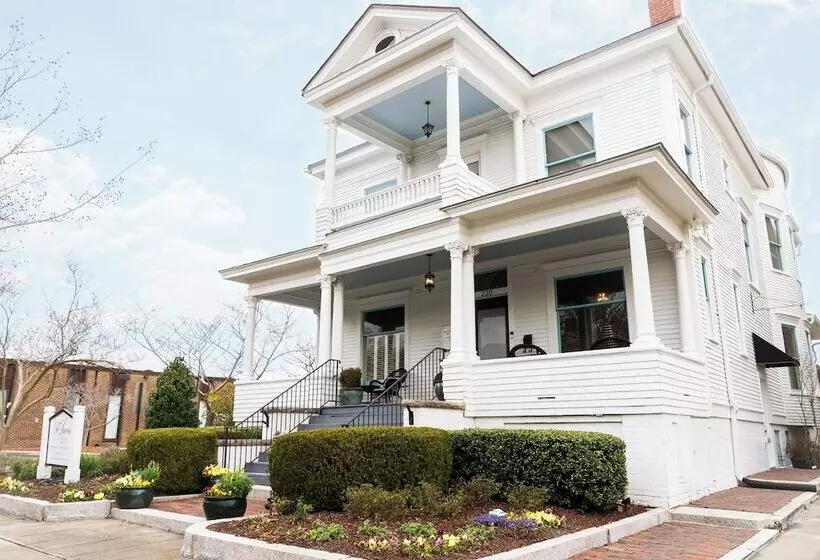 Aamiaismajoitus (B&B) The Jarvis At 220