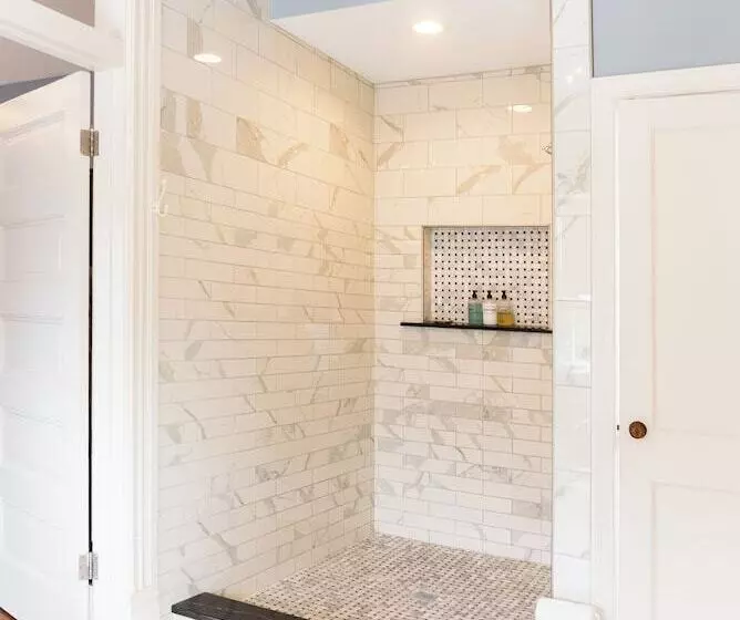 Aamiaismajoitus (B&B) The Jarvis At 220