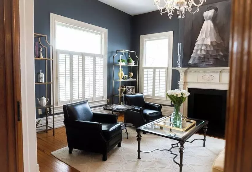 Aamiaismajoitus (B&B) The Jarvis At 220