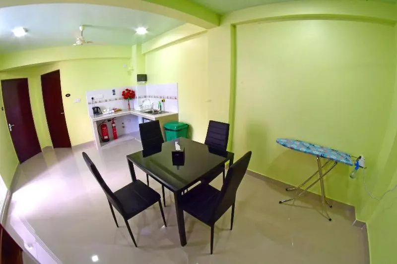 تختخواب و صبحانه Tourist Inn