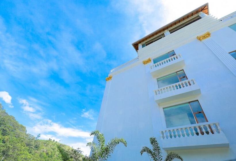 فندق Bellwood Hills Resort & Spa