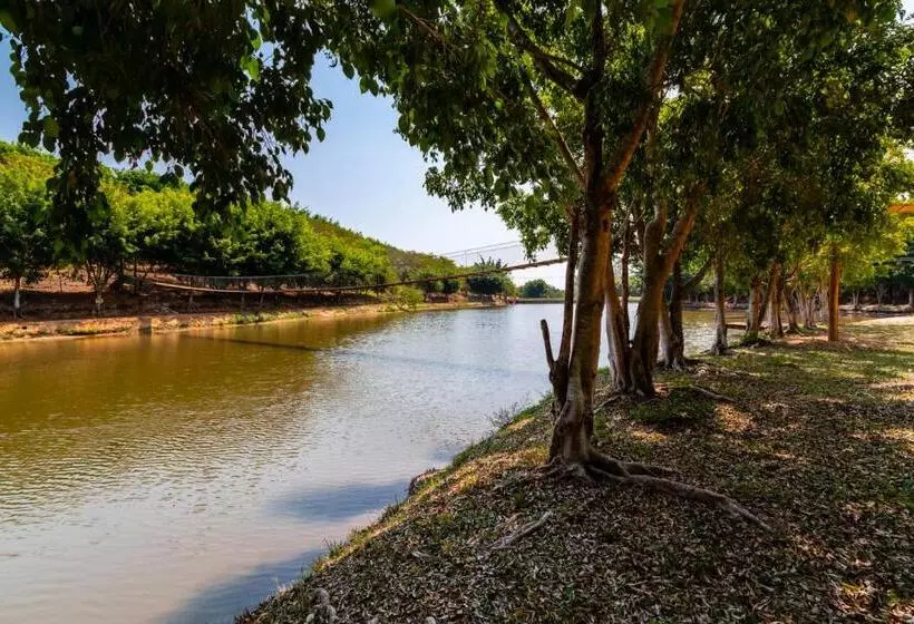 Hotelli Fazenda Ararita