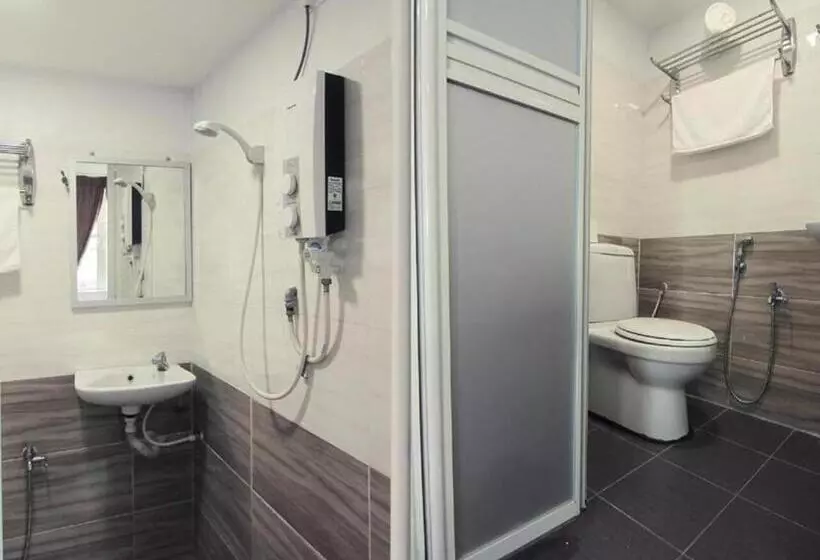 Hotelli Room V @ Jalan Megat