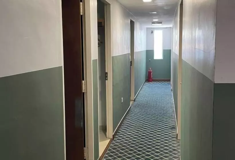 ホテル Room V @ Jalan Megat