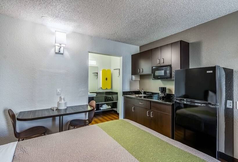 هتل Studio 6little Rock, Ar West