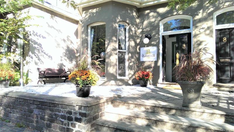 Szálló The Clarence Park