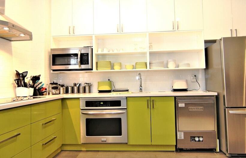 Szálló The Clarence Park