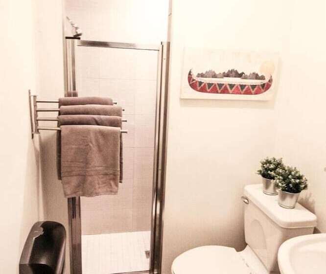 Szálló The Clarence Park