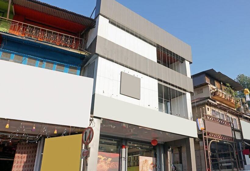 酒店 Oyo 23624 Panchgani Inn