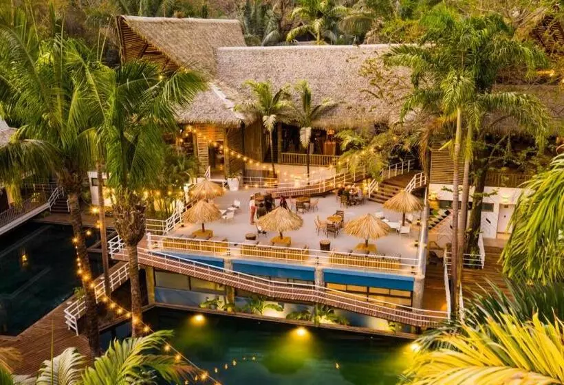 Hotelli Selina Nosara