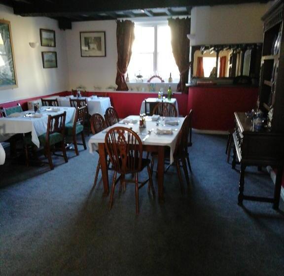 ホテル The Royal Oak