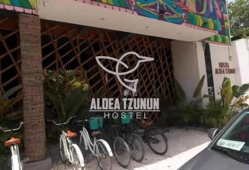 ペンション Aldea Tzunun